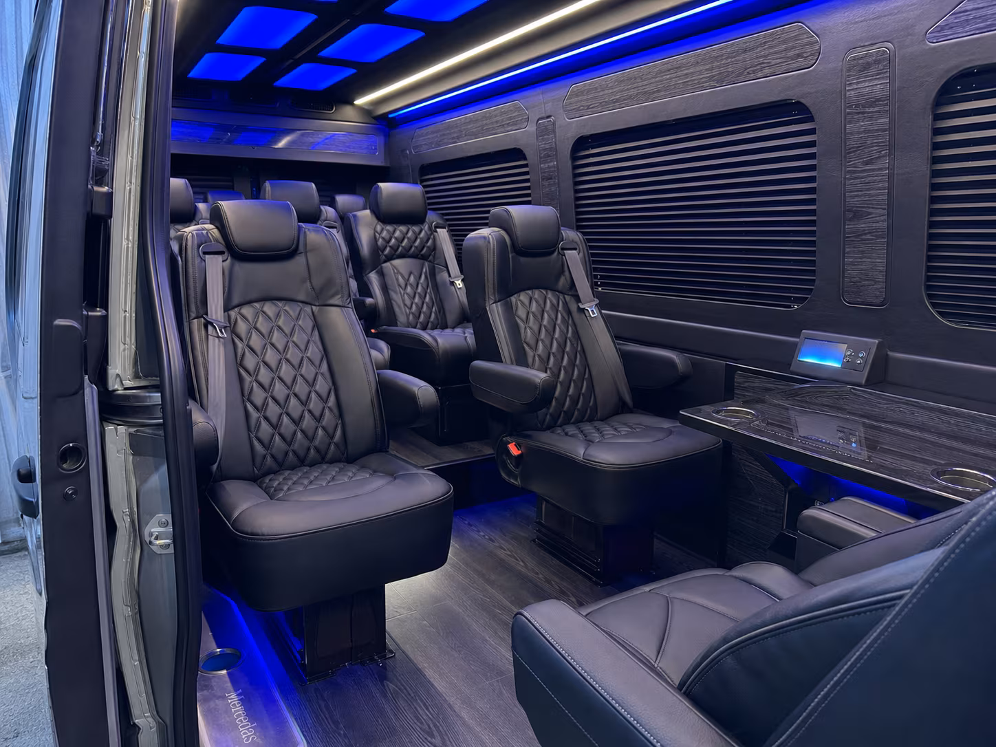 find the perfect transportation for your next corporate event 5